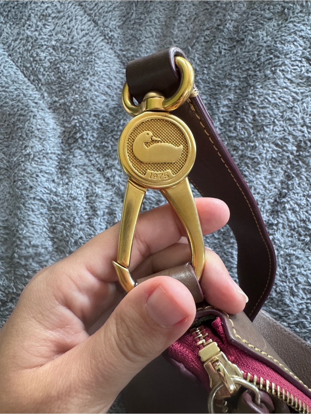 Dooney & Bourke Brown Florentine Leather Shoulder Bag - Picture 4 of 6